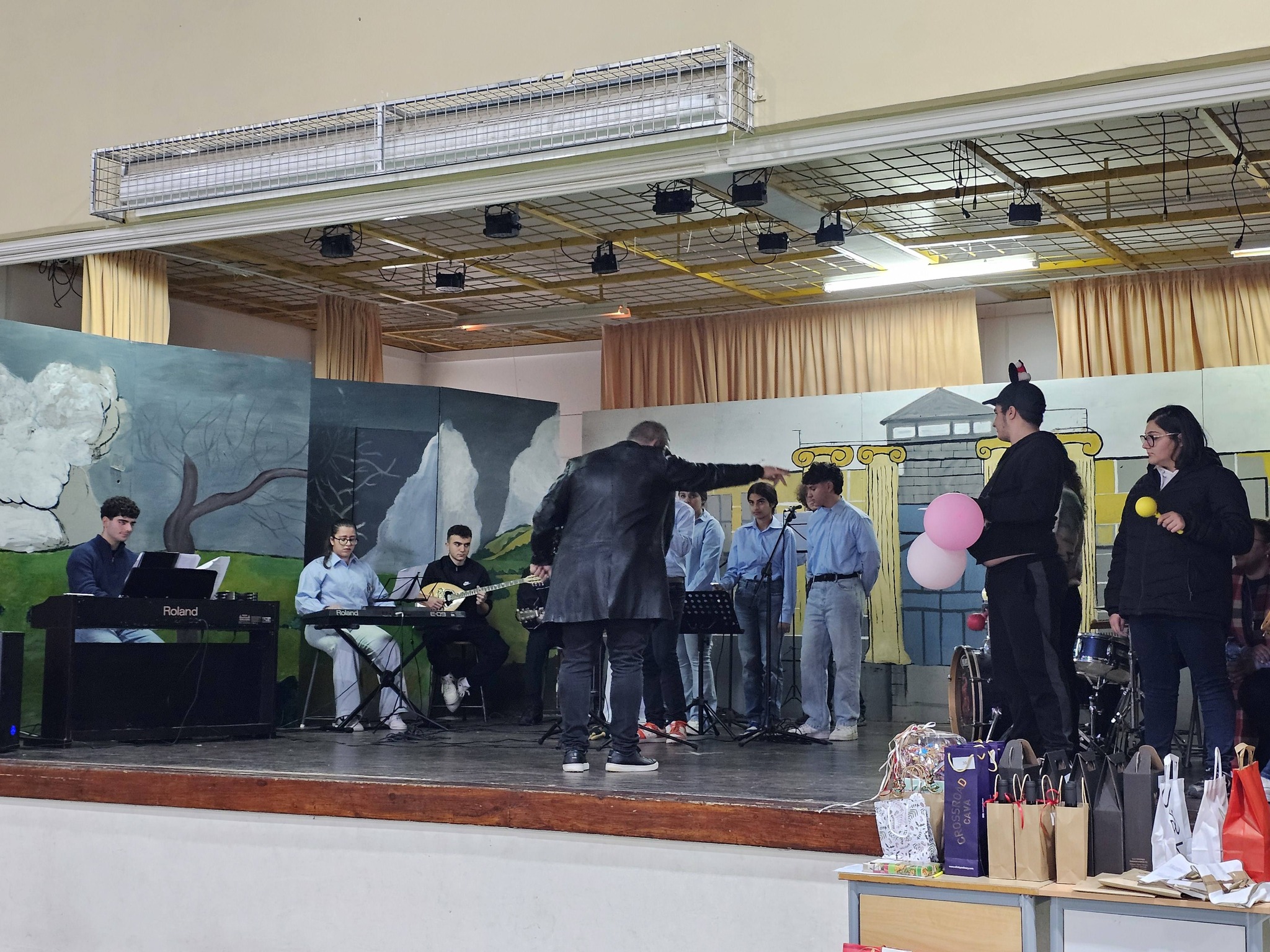 2025 12 23 CHRISTMAS PHOTO6.jpg