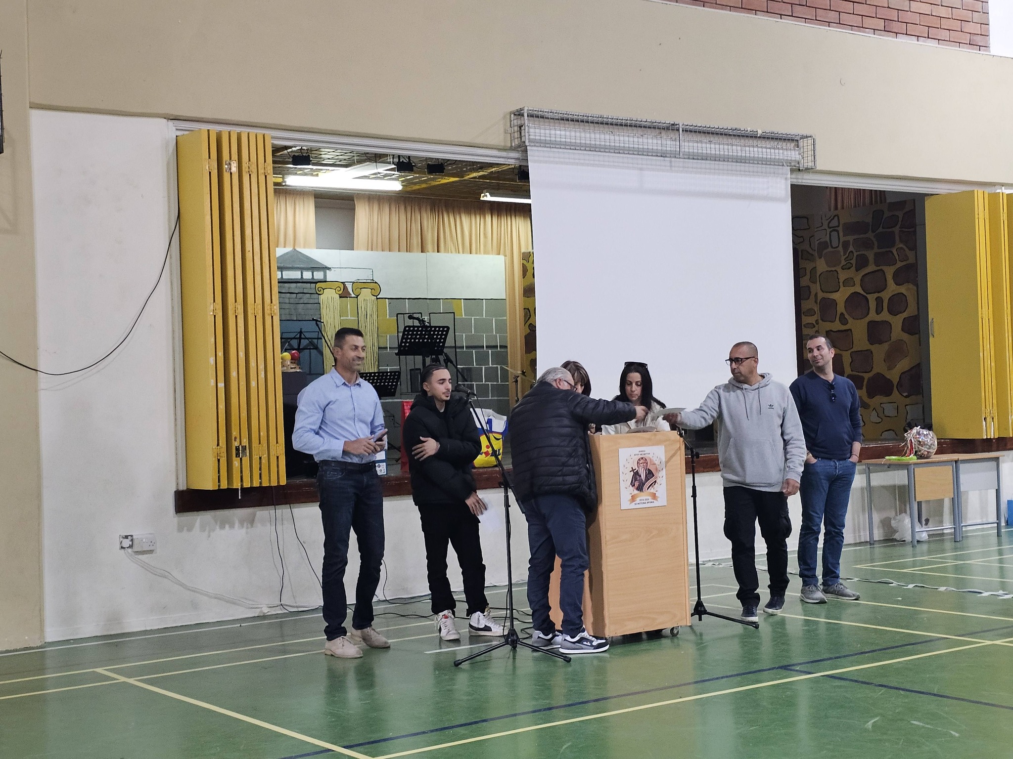 2025 12 23 CHRISTMAS PHOTO8.jpg