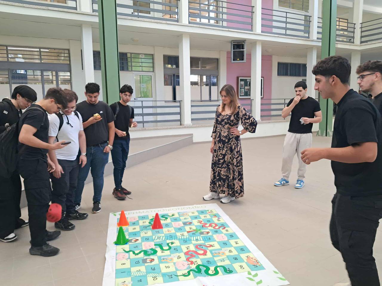 2025 10 08 Investor Week Photo2